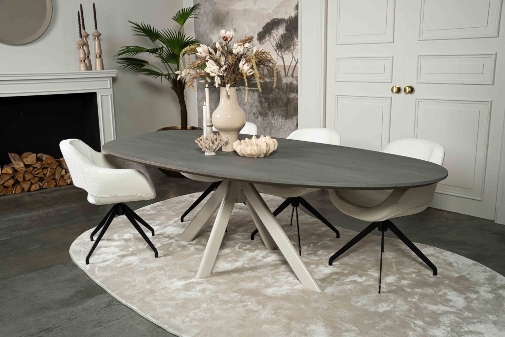 Dining table Le Mans